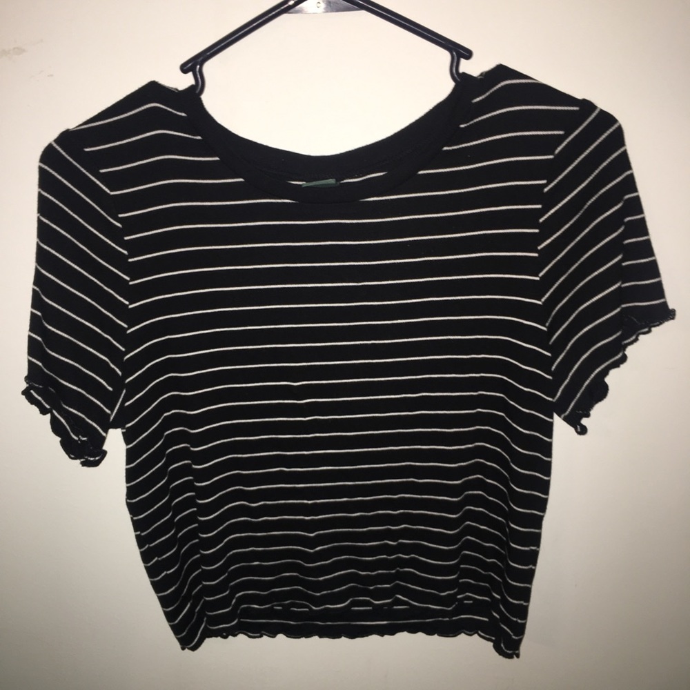 I am selling a shirt, perfect for casual outings.